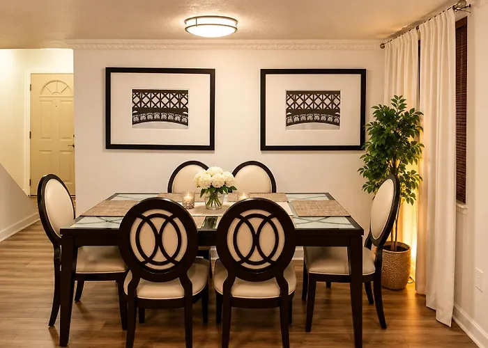 Apartment 3 Bedrooms For Rent In Oakland In The Heart Of
